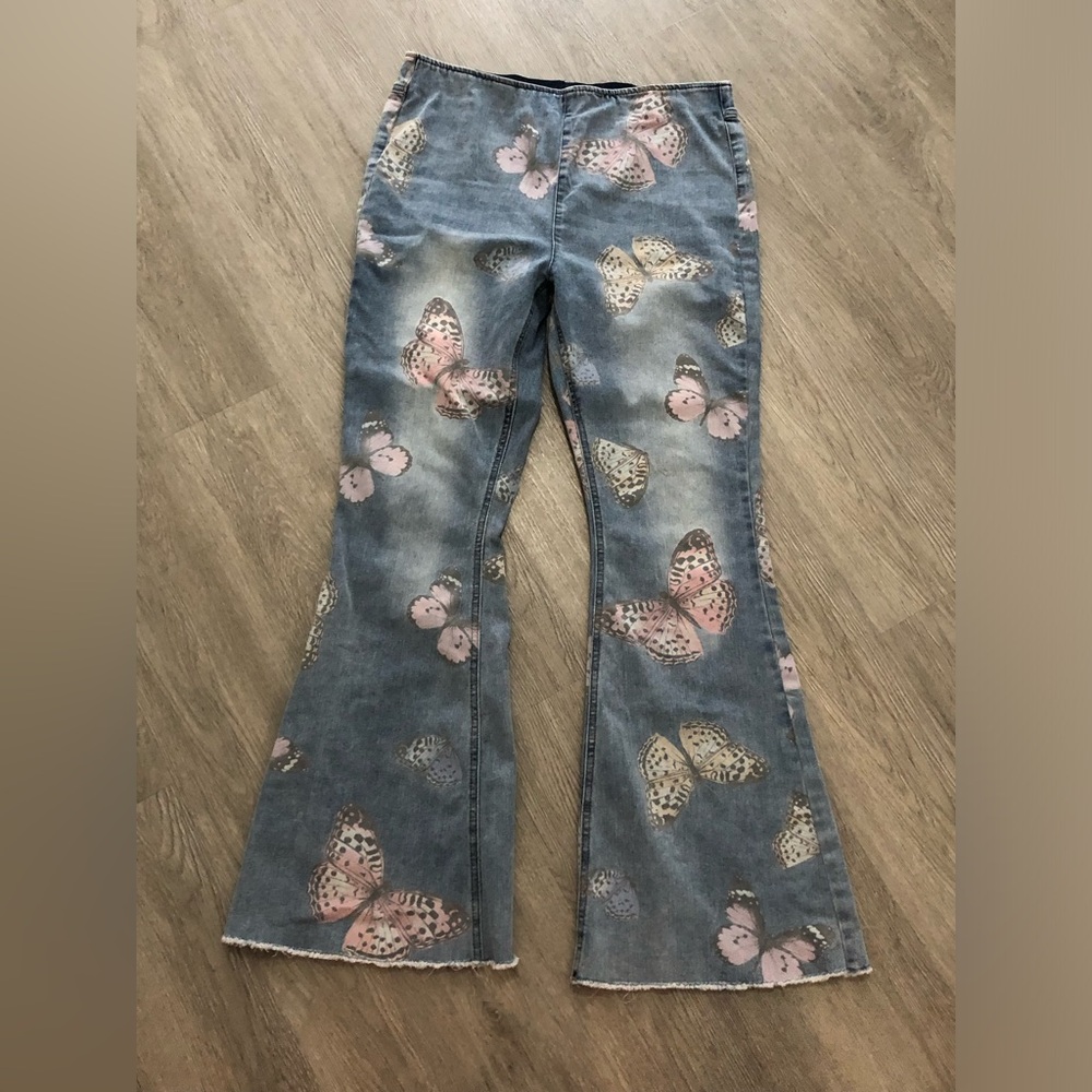 Y2K no boundaries butterfly elastic waist bell bottoms jeans size large